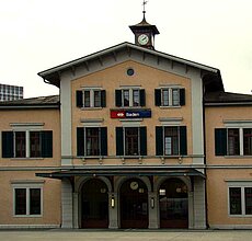 Kursort nahe am Bahnhof Baden